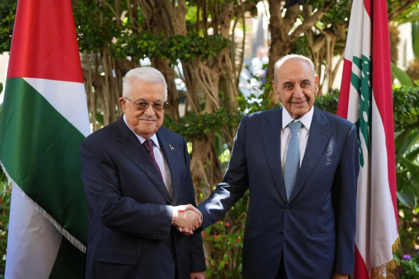 Abbas setuju lucuti senjata faksi Palestina Lebanon.