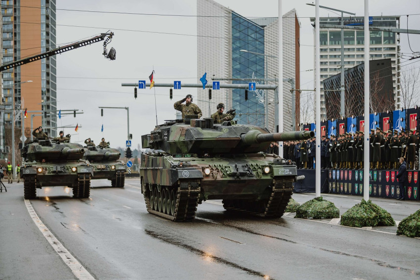Jerman permanenkan 4.800 tentara dekat Rusia (pertama sejak PD2).