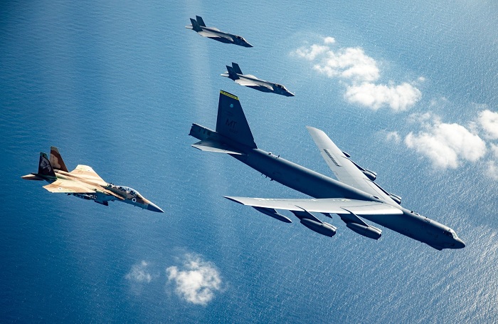 Manuver Jet Tempur: Ancaman ke Teheran?