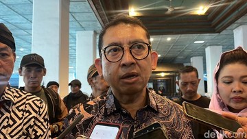 Fadli Zon: Jangan Larang Tulis Sejarah!
